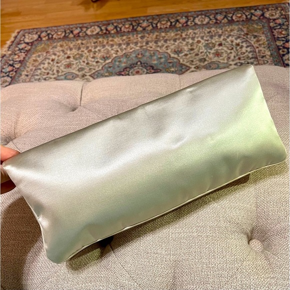 Chanel Giant Silk 2.55 Reissue Turn Lock Flap Clutch - Picture 6 of 14